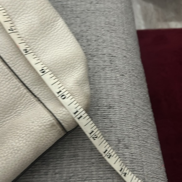 Michael Kors bag - Picture 14 of 14